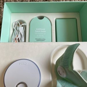 Baby Owlet Sock and Camera Monitor